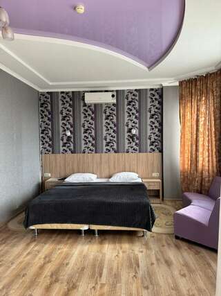 Гостиница Рай Краснодар Двухместный  номер  Комфорт-6