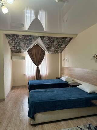 Гостиница Рай Краснодар Классический трехместный номер-1