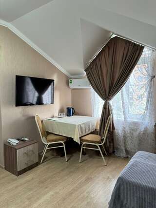 Гостиница Рай Краснодар Классический  двухместный  номер-5